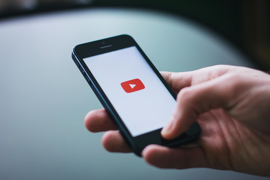 Guadagnare con YouTube: Come trasformare la piattaforma video nel tuo asset finanziario